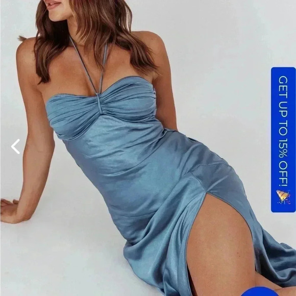 Selfie Leslie Dresses & Skirts - SELFIE LESLIE NWT KINDRED SPIRIT STRAPLESS GATHERED BUST MIDI DRESS BLUE